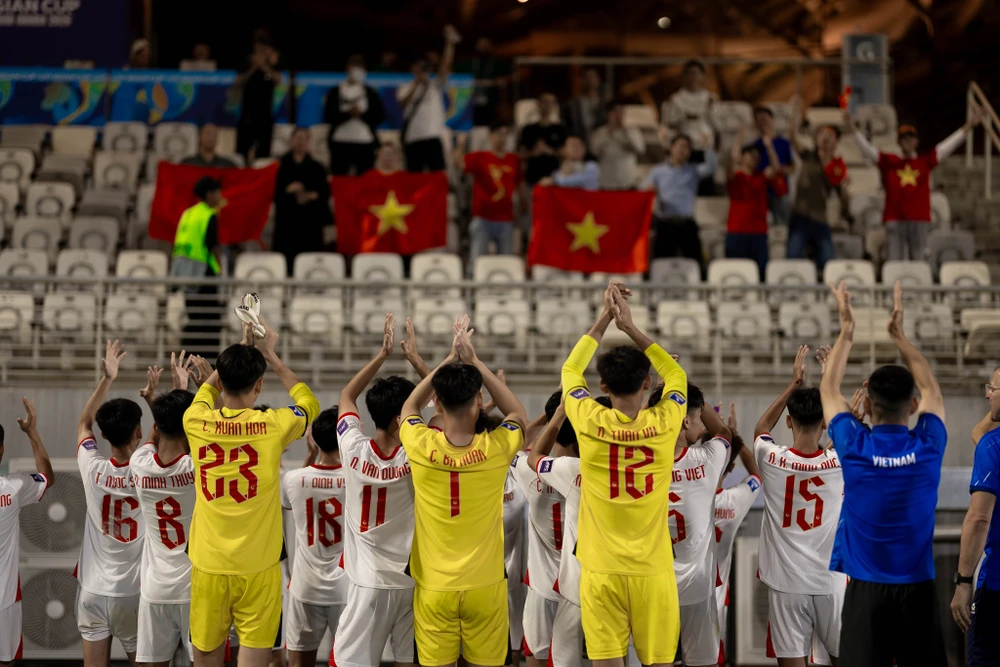 bong-da-tre-viet-nam-mo-toang-cua-world-cup (2).jpg
