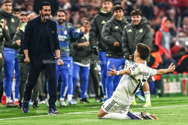 real-madrid-chim-trong-hon-loan-chua-tung-co-barca-mung-tham (2).jpg