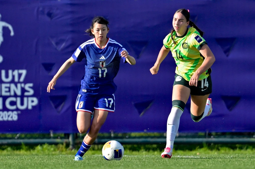 bong-da-viet-nam-lai-dung-truoc-canh-cua-world-cup (2).jpg