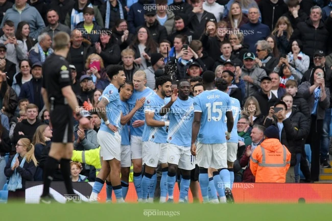 man-city-ra-suc-ep-arsenal-nghet-tho (2).jpg