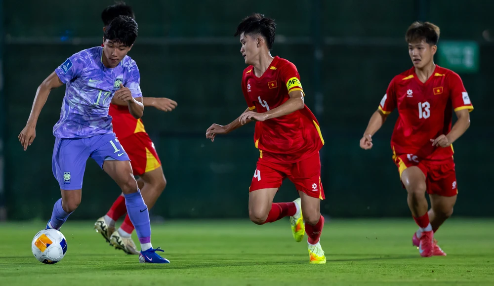 thua-nguoc-han-quoc-dau-don-u-17-viet-nam-cho-co-hoi-cuoi (1).jpg
