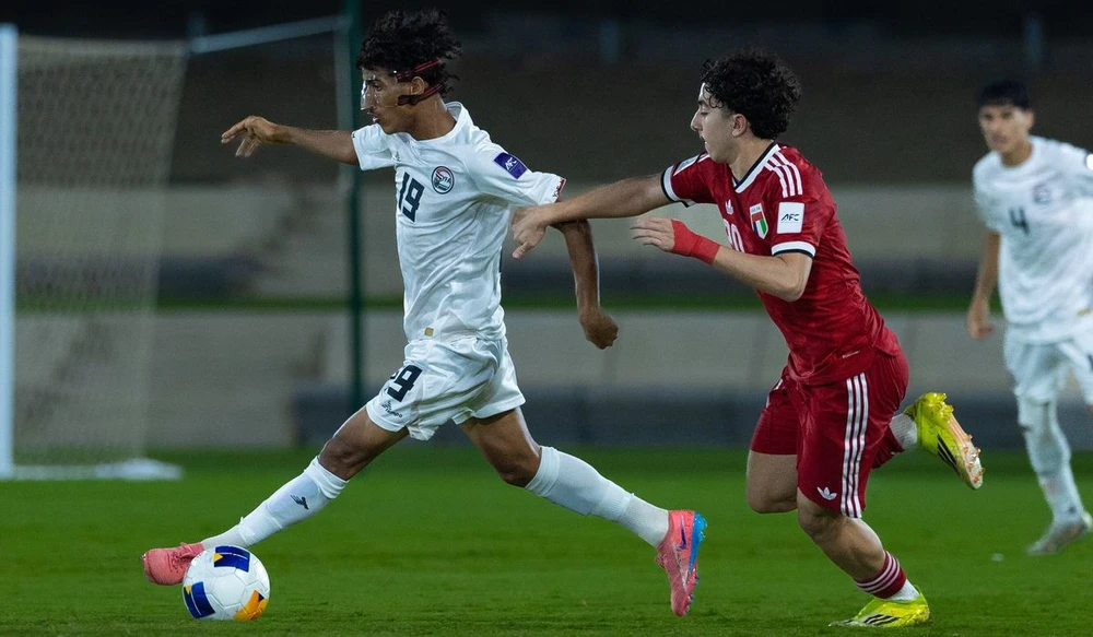 u-17-viet-nam-dai-chien-uae-gianh-ve-world-cup (4).jpg