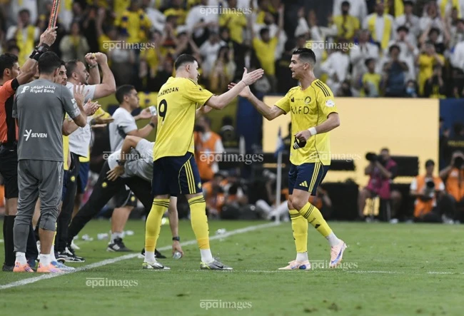 ronaldo-pha-loi-nguyen-o-al-nassr (2).jpg