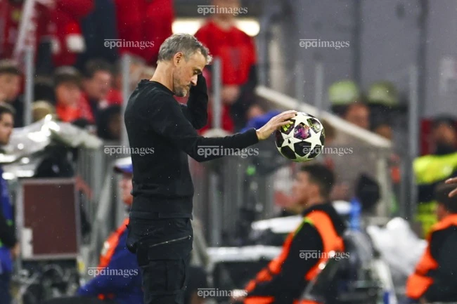 arsenal-bi-de-doa-o-chung-ket-champions-league (3).jpg