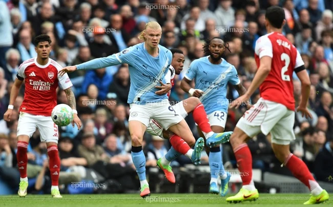 hlv-arteta-pha-ky-luc-lich-su-voi-nha-vo-dich-arsenal (3).jpg