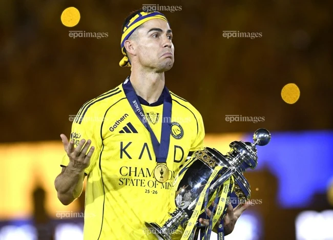 ronaldo-vo-dich-van-thua-dau-o-saudi-pro-league (3).jpg