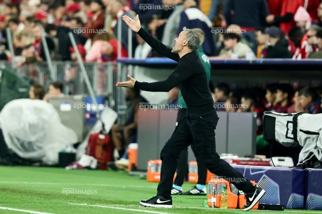 psg-khien-ca-chau-au-kinh-hon-truoc-dai-chien-arsenal (1).jpg