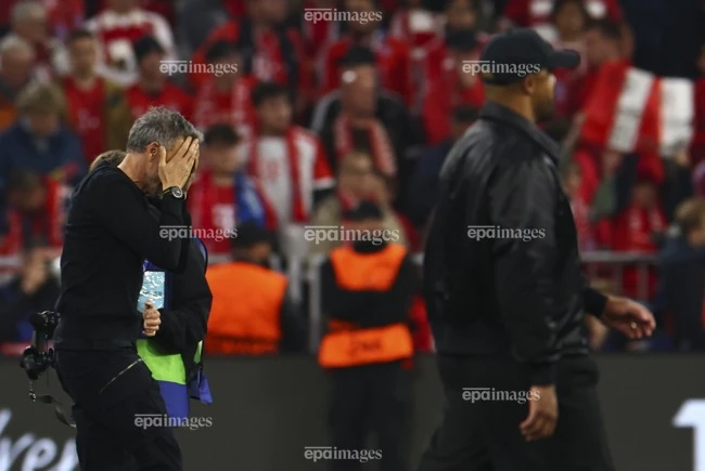 psg-gap-dai-hoa-o-chung-ket-voi-arsenal (3).jpg
