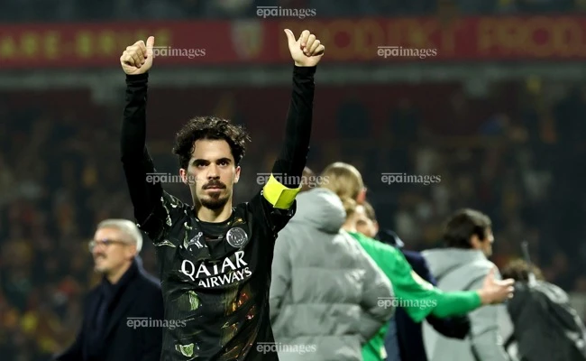 hlv-luis-enrique-buong-loi-de-doa-arsenal (3).jpg
