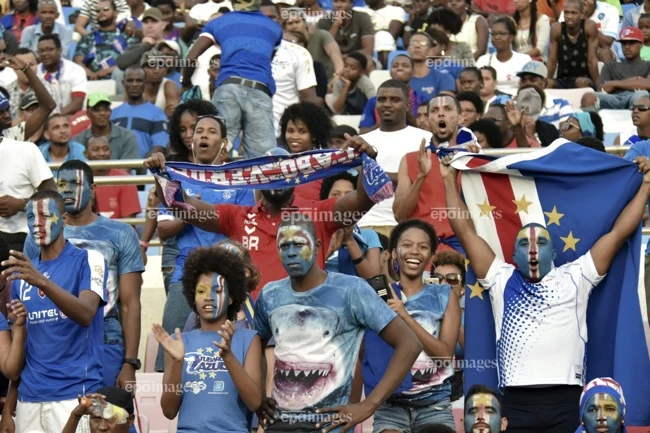 tay-ban-nha-khien-doi-thu-nong-mat-truoc-tran-gap-cape-verde (3).jpg