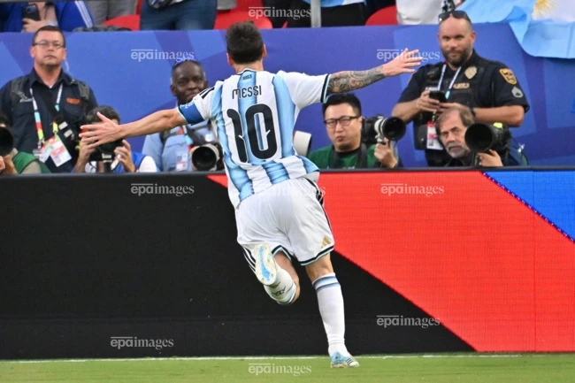 mbappe-va-haaland-ngui-khoi-messi (2).jpg