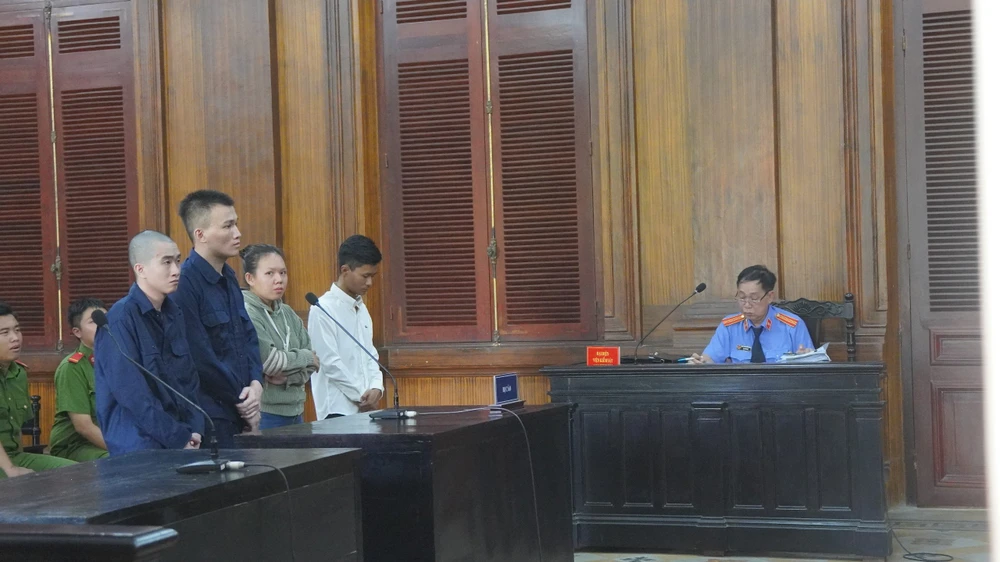 cướp giật tài sản