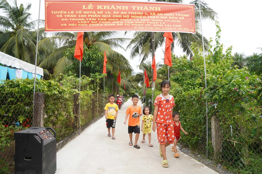 Khánh thành con đường, An Ngãi Trung