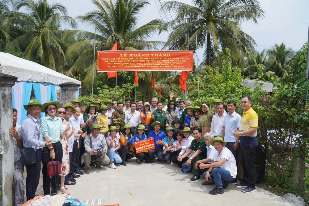 Khánh thành con đường, An Ngãi Trung