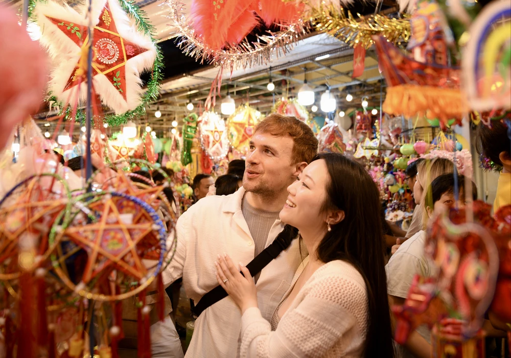 Phố lồng đèn, phường Chợ Lớn, Tết trung thu