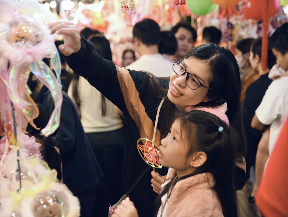 Phố lồng đèn, phường Chợ Lớn, Tết trung thu