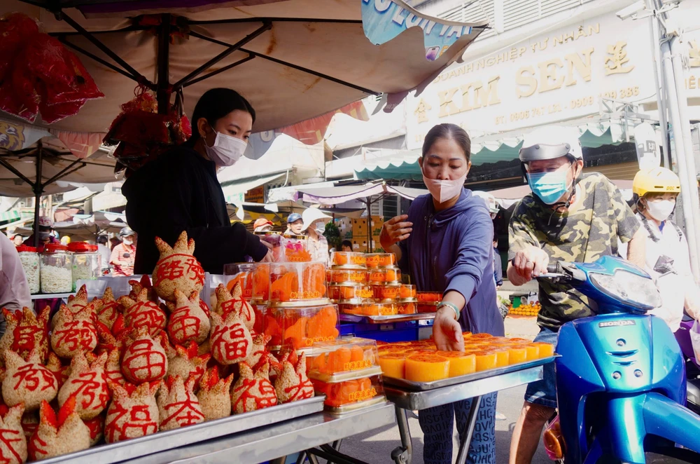 z7520633234526_403fbbdd8b5187bbc6dc2f4c7f86c697chợ Thiếc chợ vàng mã TP.HCM .jpg