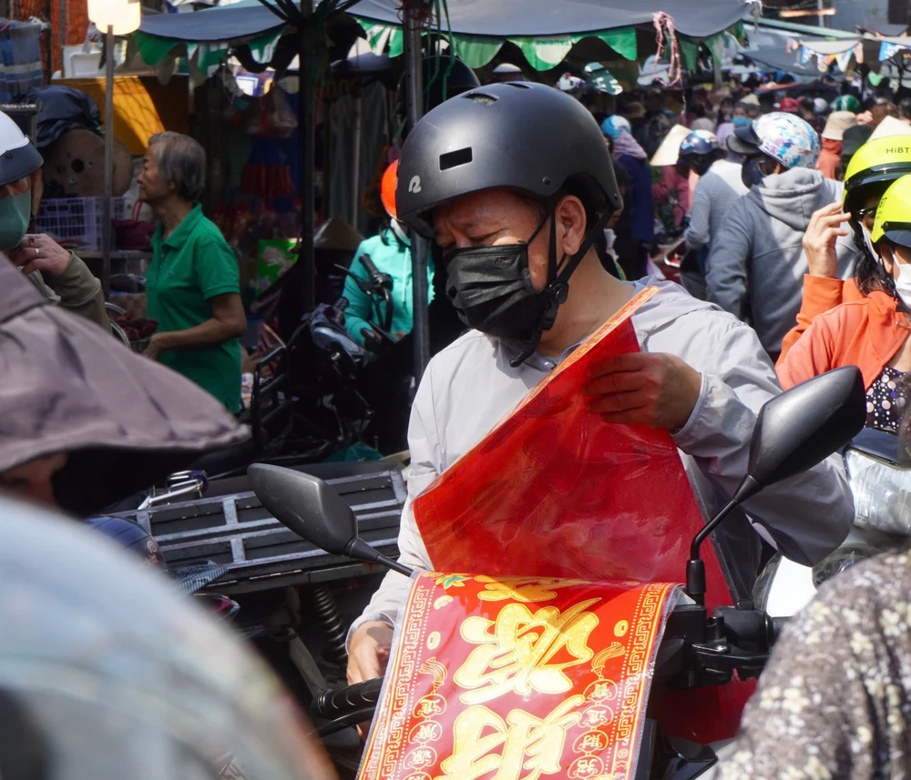 z7520633354507_36697c5f30336227e22587be2d4cfc6bchợ Thiếc chợ vàng mã TP.HCM .jpg