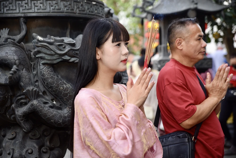 DSC_7207- Tết - đi chùa - xuân - Bính Ngọ - chùa Vĩnh Nghiêm -.jpg