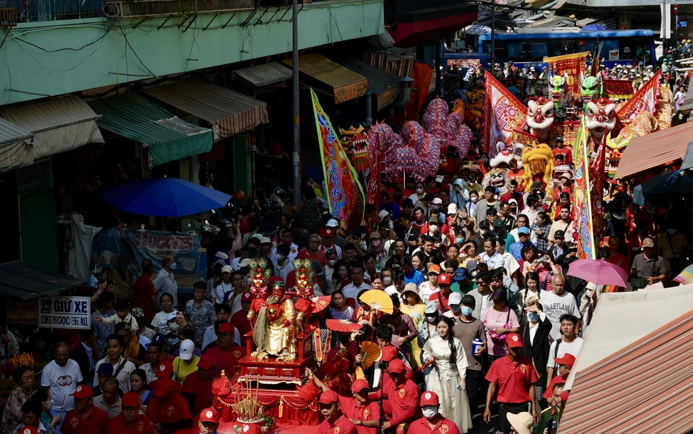 Lễ Nghinh Ông Quan Thánh Đế Quân tuần du, Anh Ca Vũ, TP.HCM (33).JPG