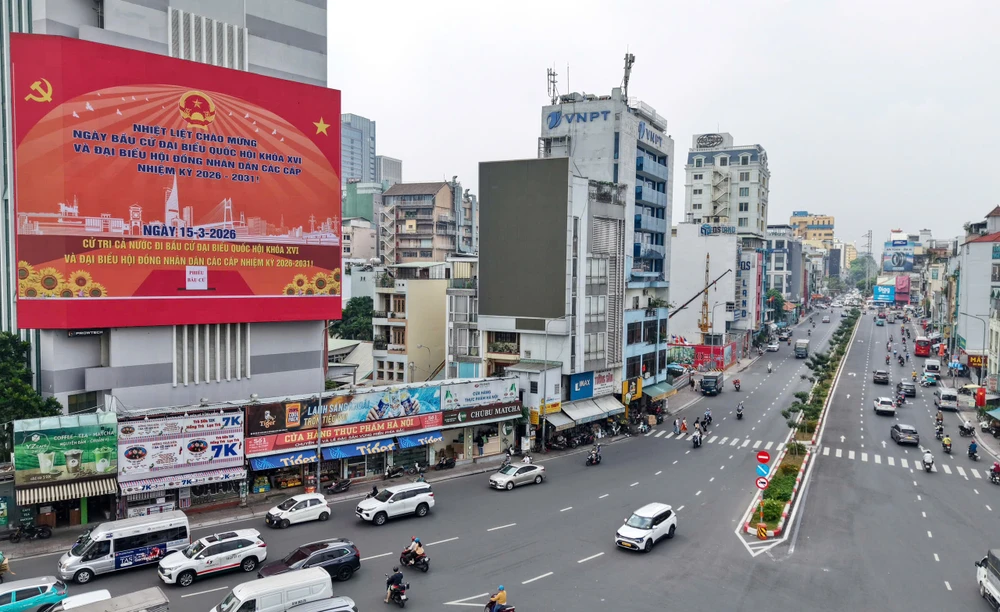 bầu cử-cờ hoa- đại biểu- TP.HCM- khẩu hiệu (22).jpg