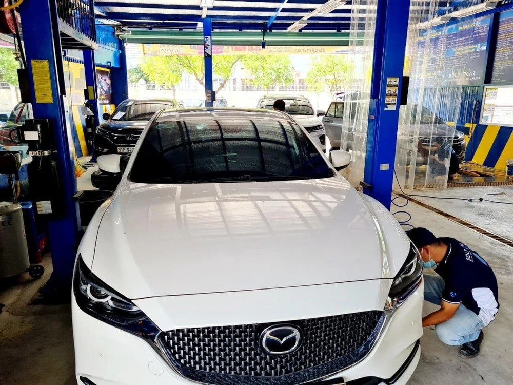 Bảo dưỡng ô tô định kỳ sẽ giúp tiết kiệm nhiên liệu hơn. Ảnh: Phương Lê.