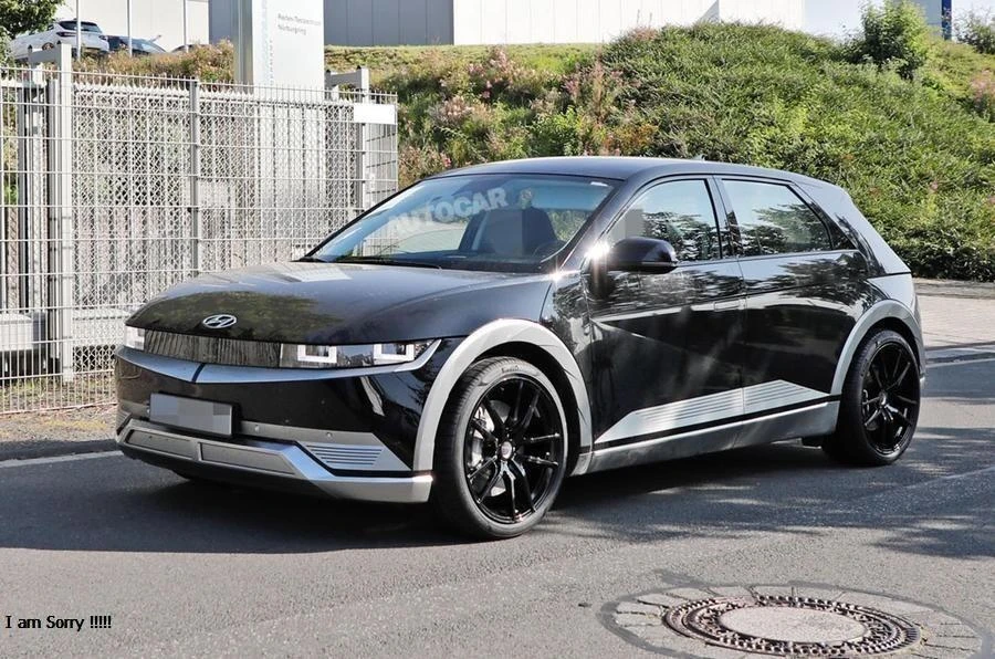 Xe có mức giá khoảng 100.000 bảng Anh (hơn 2,8 tỉ đồng). Ảnh: Theo Autocar.