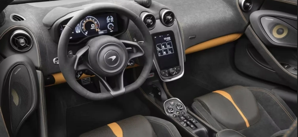 McLaren 570S được trang bị công nghệ tiên tiến cả bên trong và bên ngoài. Ảnh:Hotcars.