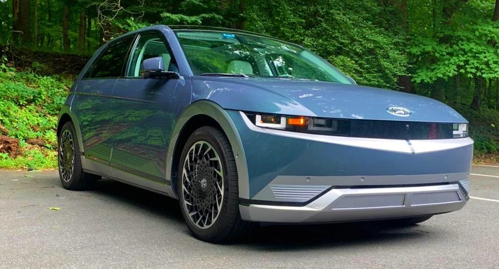 Hyundai Ioniq 5 là mẫu SUV điện của Hàn Quốc. Ảnh: Motorbiscuit.