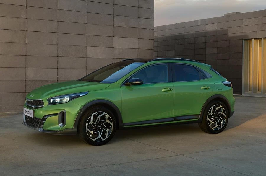 XCeed đã trở thành mẫu xe bán chạy nhất trong dòng sản phẩm Kia Ceed. Ảnh: Autocar.