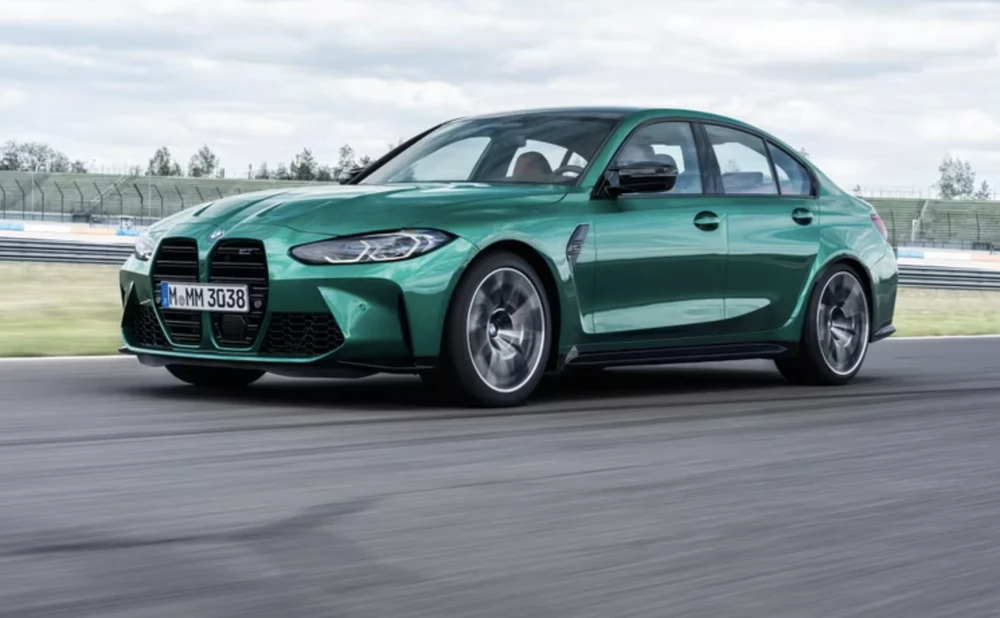 Nó được đánh giá nhanh như xe đua, đạt được tốc độ chạy 0-60 dặm/giờ trong 3,8 giây. Ảnh: Hotcars.