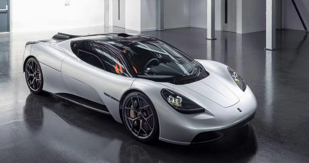 Gordon Murray T50 - 2,174 lbs (tương đương 978 kg). Ảnh: Hotcars. Gordon Murray T50 - 2,174 lbs (tương đương 978 kg). Ảnh: Hotcars.