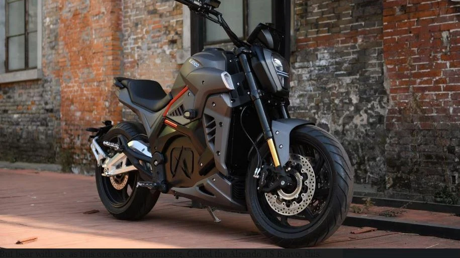 Chiếc xe máy điện 268 triệu đồng đi được 432 km. Ảnh: Hotcars.