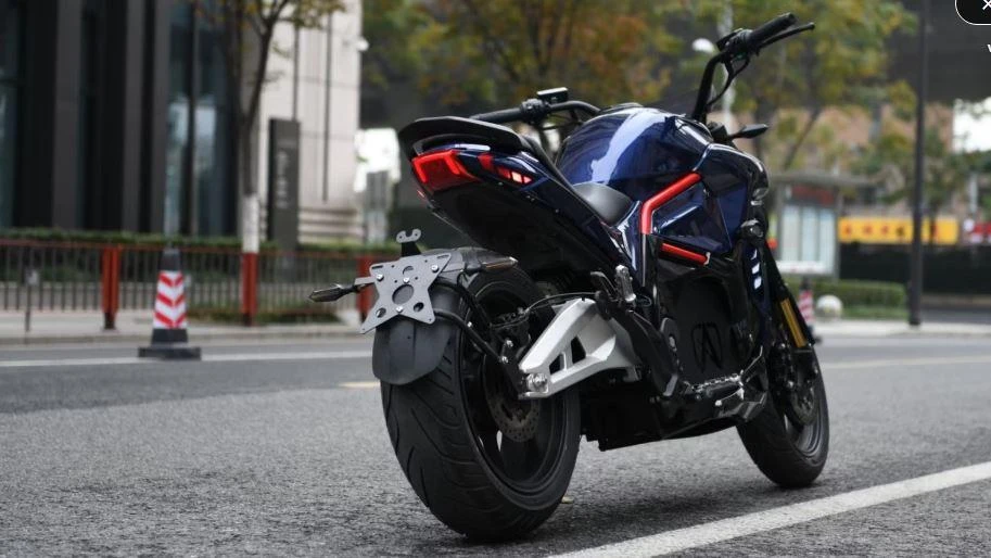 TS Bravo động cơ được làm mát bằng nước. Ảnh: Hotcars.