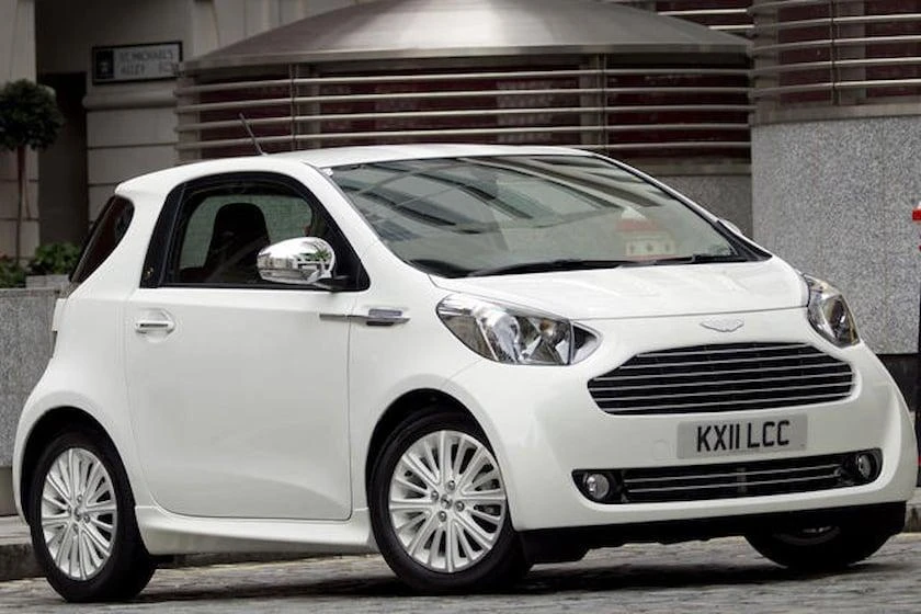 8 chiếc ô tô kỳ lạ nhất từ ​​các hãng ô tô lớn ảnh 8