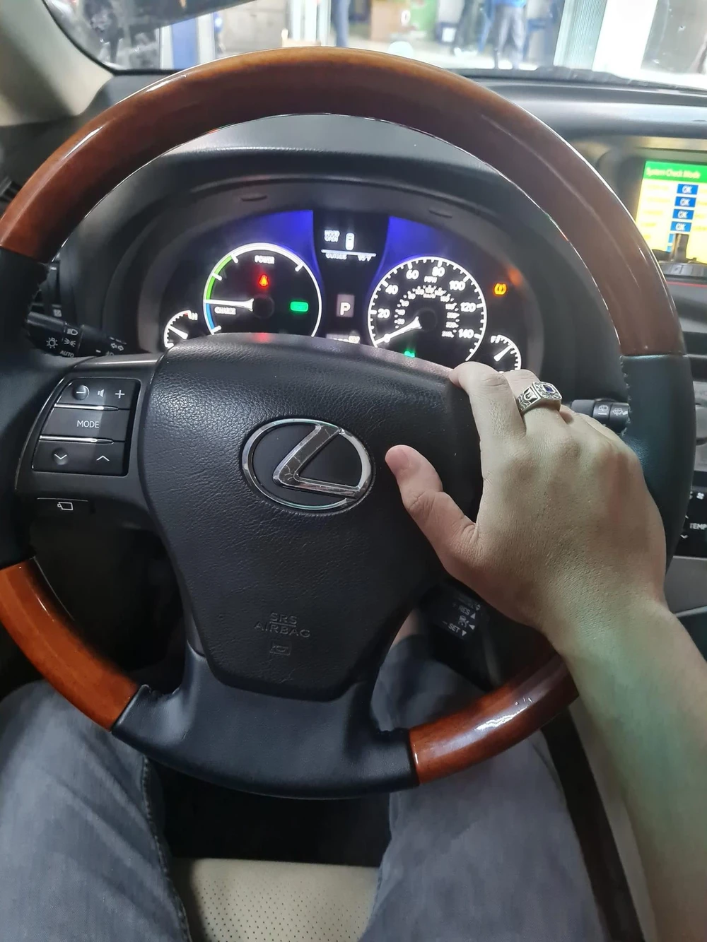 Cách nhận biết khi pin ô tô điện bị hỏng ảnh 2