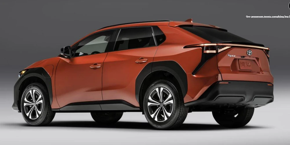 Toyota đã thống trị thị trường hybrid kể từ khi phát hành Prius thế hệ thứ hai. Ảnh: Hotcars.