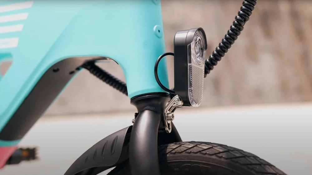 Onebot S2 có thể dễ dàng được xách theo bất cứ nơi nào bạn muốn. Ảnh: Autoevolution.