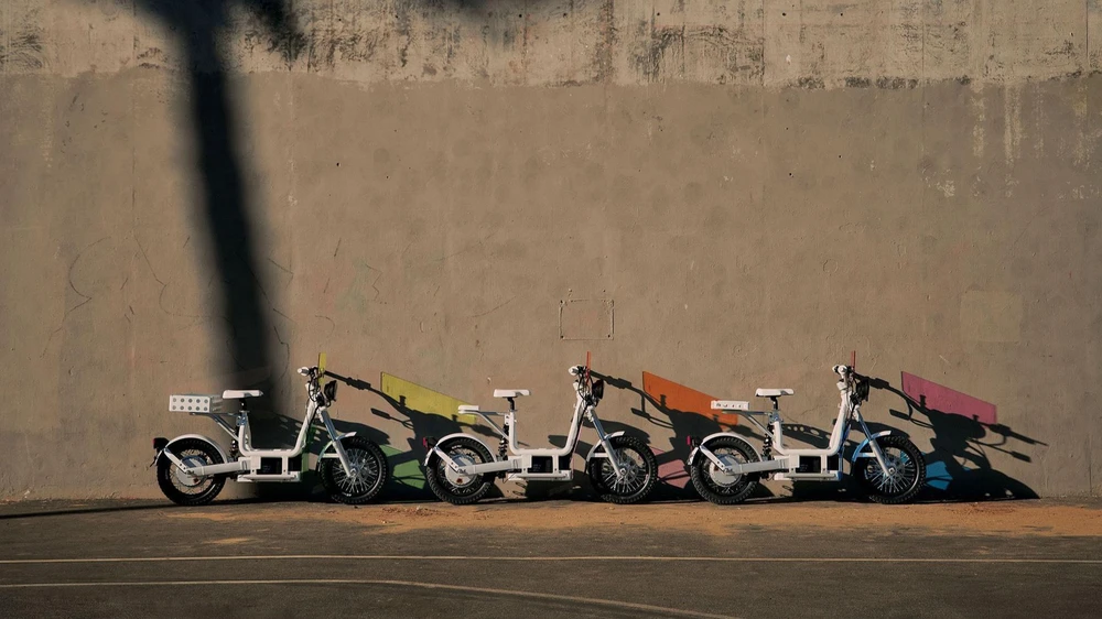 Xe đạp điện Osa + có giá 250 triệu đồng chạy được 84 km ảnh 1