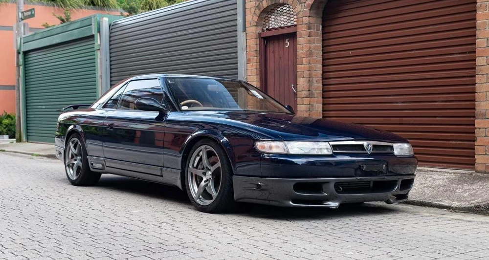 Mazda Eunos Cosmo. Ảnh: Hotcars.