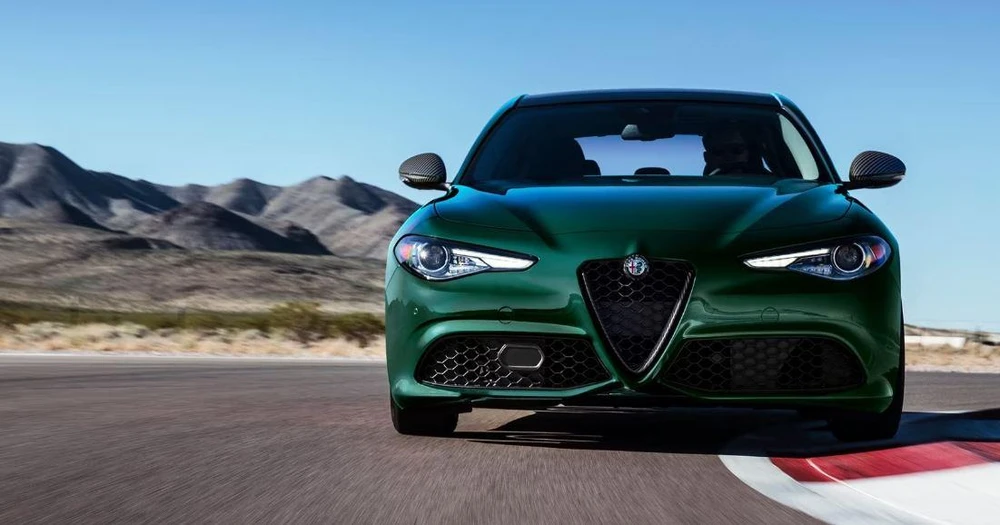 Alfa Romeo Giulia. Ảnh: Hotcars.