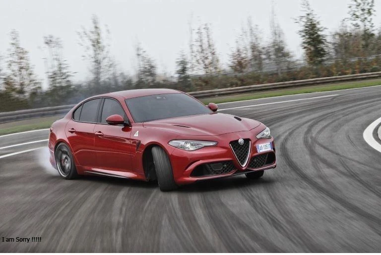 Alfa Romeo Giulia Quadrifoglio. Ảnh: Motorbiscuit.