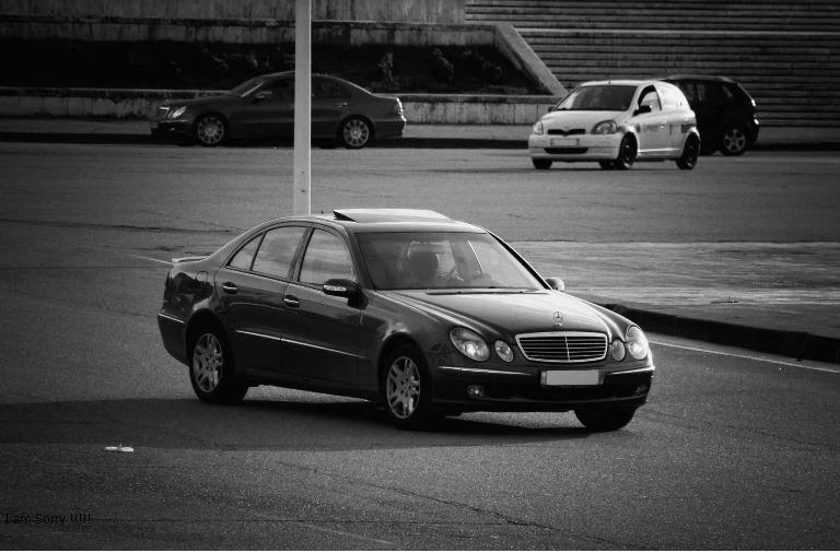 Mercedes-Benz E-Class. Ảnh: Motorbiscuit.