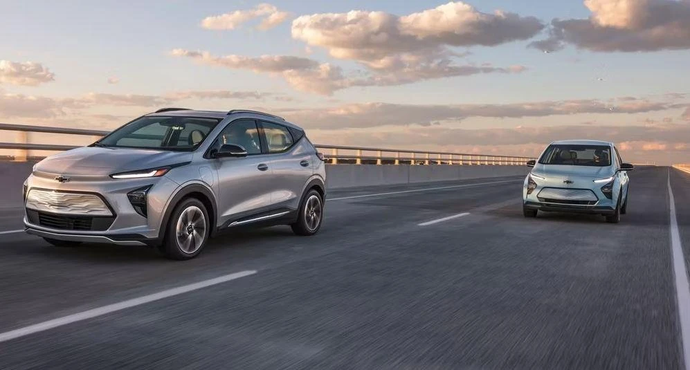 Chevrolet Bolt EUV (259 Dặm). Ảnh: Hotcars.