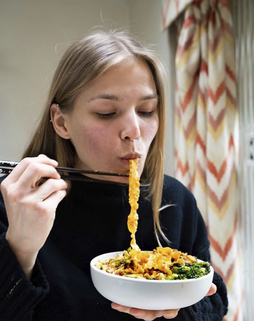 Húp mì ở Nhật Bản. Ảnh: Thetravel