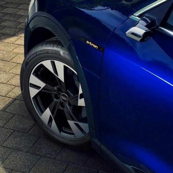 Sử dụng lốp chất lượng cao. Ảnh: Motorbiscuit.