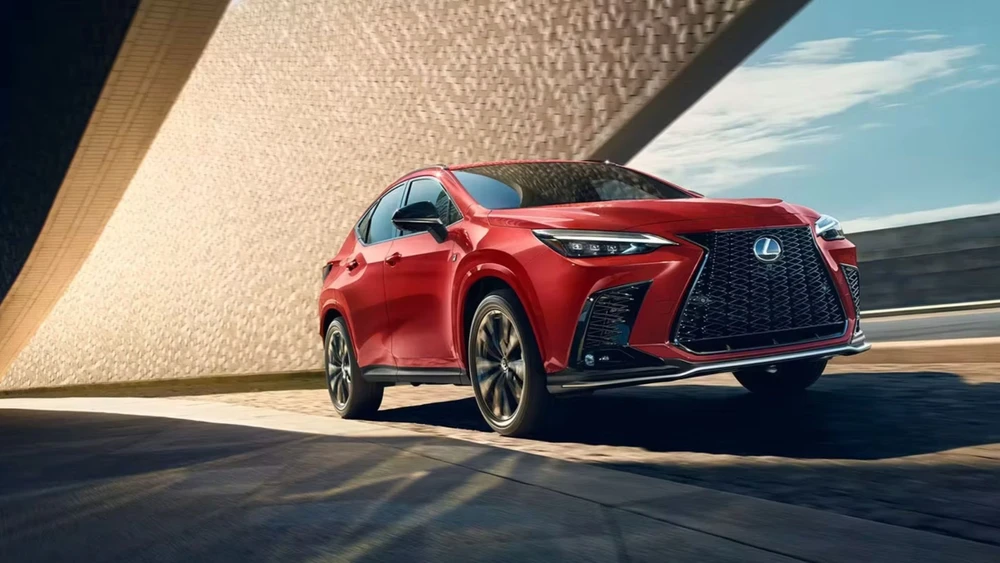 Lexus NX. Ảnh: Hotcars. Lexus NX. Ảnh: Hotcars.