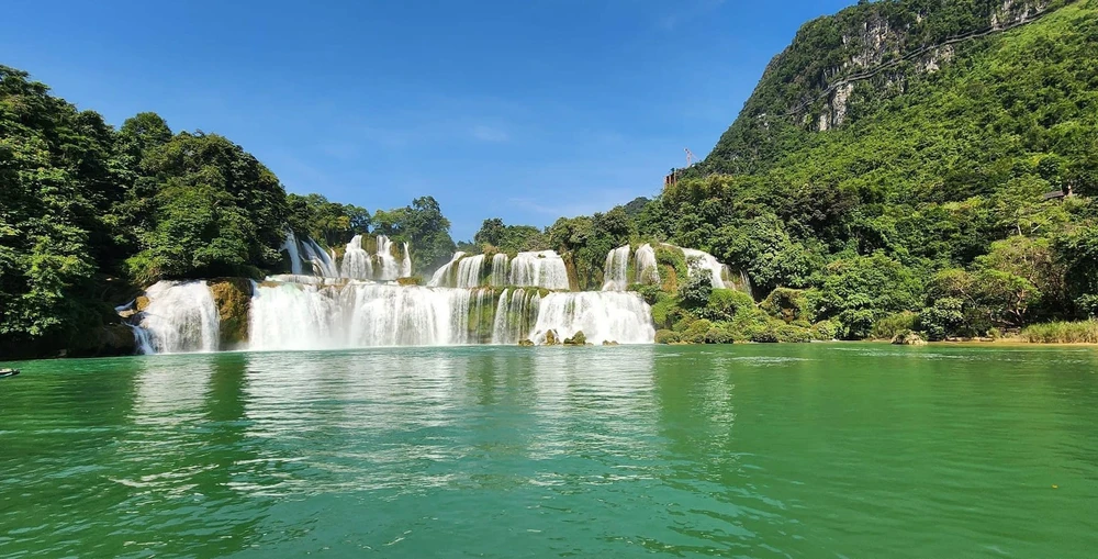 Khu vực thác chính (thác cao) của thác Bản Giốc.