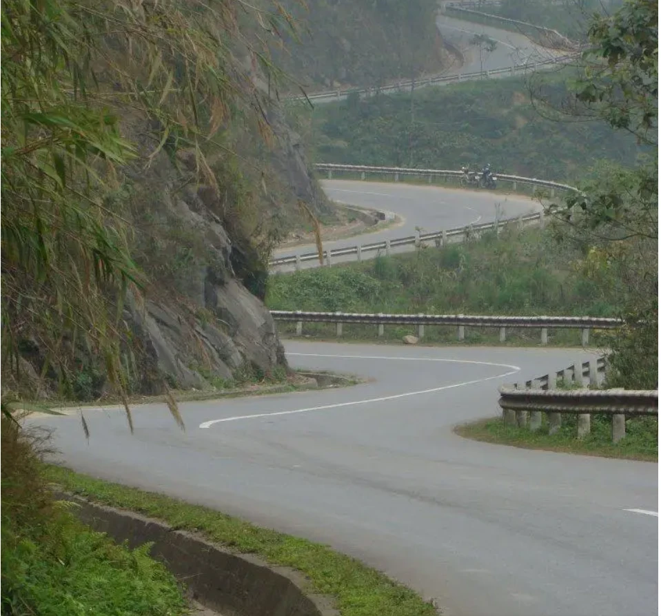 Nơi đây mang bản sắc riêng của núi rừng Tây Bắc và những trải nghiệm độc đáo, lạ thường mà không một đất nước nào trên thế giới có được. Ảnh: Internet.