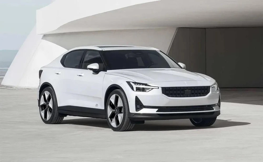Polestar 2. Ảnh: Hotcars.